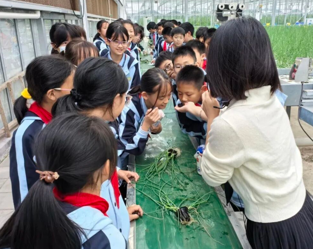 高质量新征程上奋力书写有温度有内涵的教育新篇章 高质量新征程上奋力书写有温度有内涵的教育新篇章